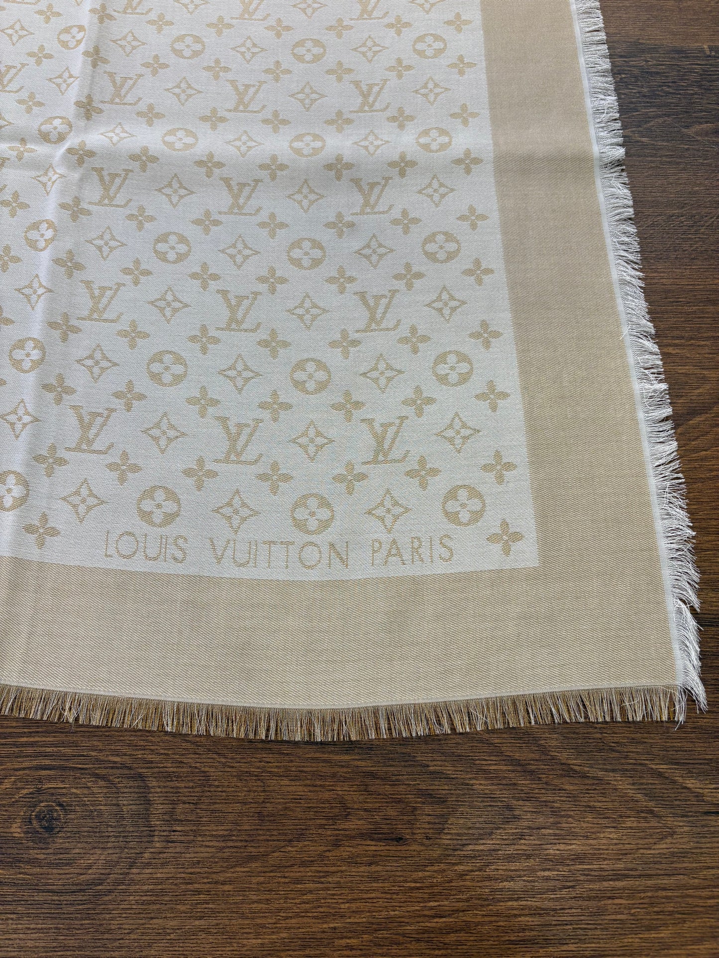 Louis Vuitton scialle Shine avorio / beige metallizzato