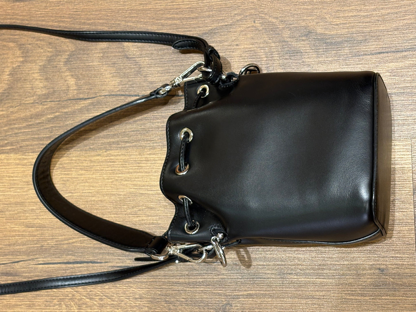 Fendi Minibag Mon Tresor Borsa a Secchiello in Pelle