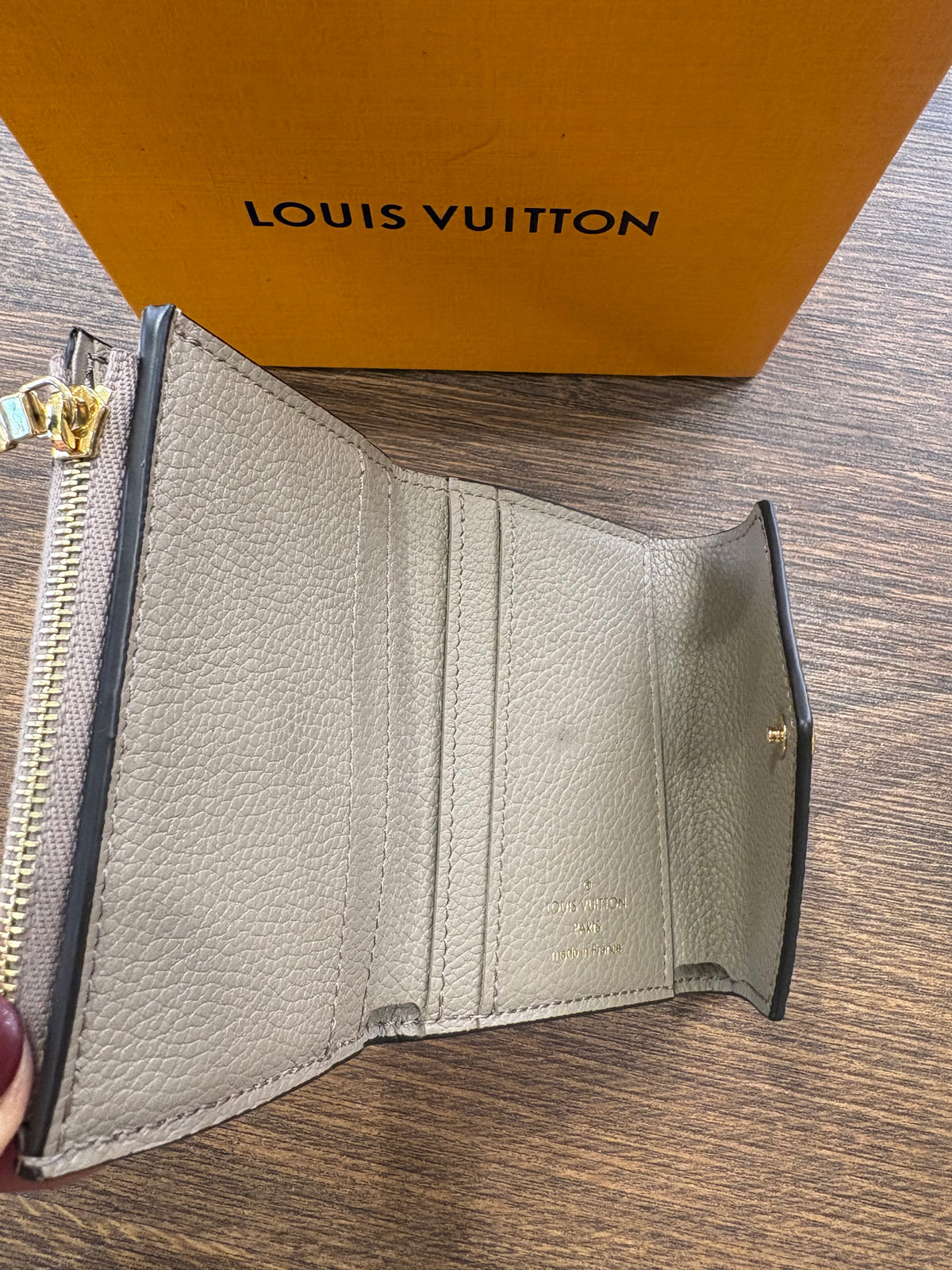 Louis Vuitton portafoglio Zoe in pelle