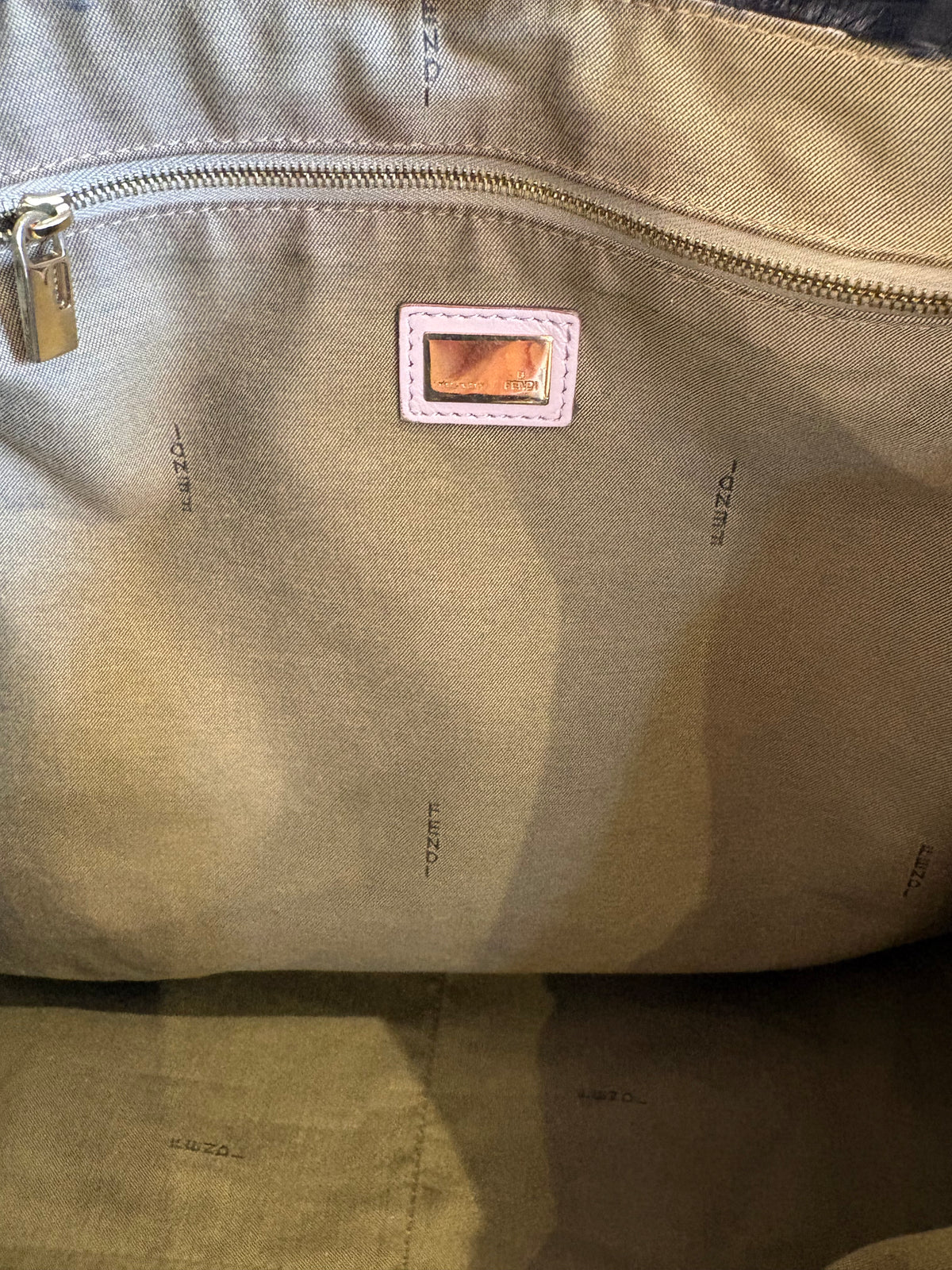 Fendi Twins Tote Large in Pelle Nera Rigenerata con Tracolla