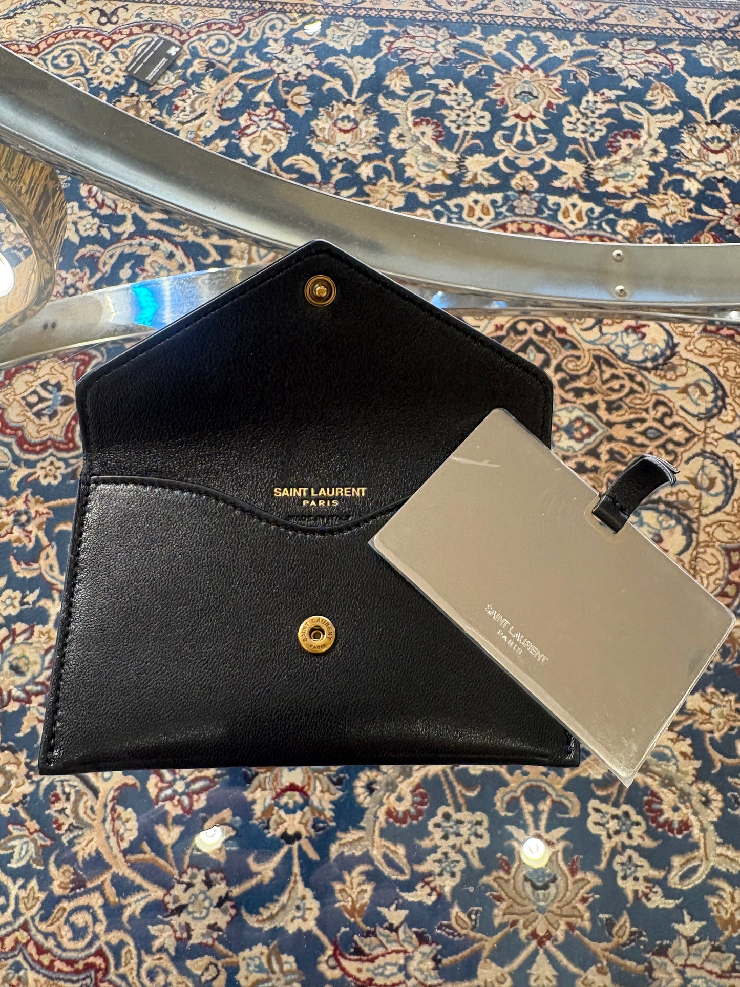 Ysl Loulou small in pelle trapuntata rouge cabernet . Nuova